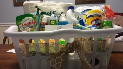 Party on a Budget: Laundry Basket Wedding Shower Gift | Four Twelve Grocery Shower Gift Ideas, Laundry Gift Basket Ideas, Laundry Basket Gift Ideas, Wedding Shower Gifts Basket, Soap Gift Basket, Laundry Gifts, Dollar Tree Wedding, Party On A Budget, Clorox Wipes