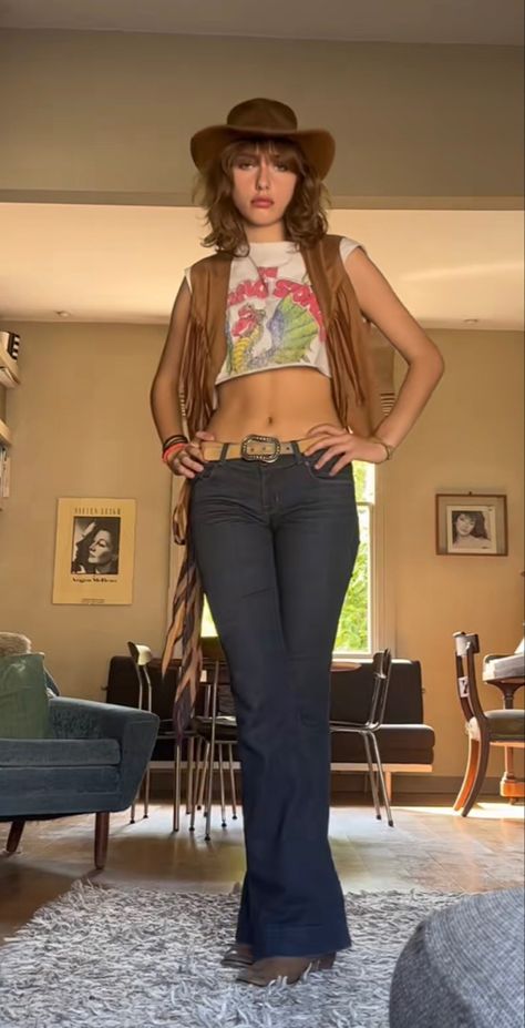 70s | fit inspo | cowgirl Cowgirl Y2k Outfit, Gay Cowgirl Outfit, Boho Cowgirl Outfits, Butch Cowgirl, Alt Cowgirl Outfits, Hippie Cowgirl Outfits, 70s Cowgirl Aesthetic, 70s Country Fashion, 70s Western Aesthetic