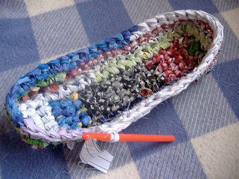 Square Patterns Crochet, Rag Bag, Crocheting Bag, Recycled Plastic Bags, Crochet Motif Patterns, Yarn Bag, Crochet Fabric, Bag Tutorial, Rug Bag