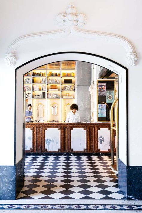 The 15 most beautiful hotel lobbies around the world | CN Traveller - checkerboard floor black and white with rustic reception desk Soho House Chicago, Boutique Hotel Lobby, Zona Colonial, Architecture Restaurant, Hotel Lobby Design, Hotel Lobbies, Lobby Reception, Hotel Inspiration, Hotel Reception