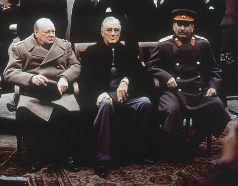 Winston Churchill, Franklin Roosevelt, Josef Stalin Vladimir Lenin, Franklin Delano Roosevelt, Joseph Stalin, Franklin Roosevelt, Rare Historical Photos, British Prime Ministers, Winston Churchill, Soviet Union, Churchill