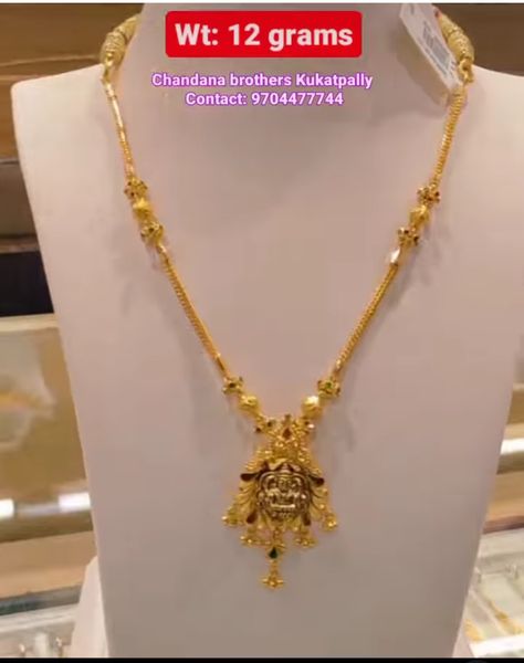 15 Grams Gold Necklace Indian, Pretty Gold Necklaces, Simple Necklace Designs, Mangalsutra Design, Black Beads Mangalsutra, Neck Pieces Jewelry, Gold Bangles For Women, Black Beads Mangalsutra Design, Gold Necklace Indian