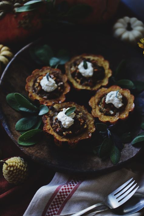 Maple Walnut Pear Sage Stuffed Squashes with Sage Labneh Stuffed Delicata Squash, Sweet Dumpling Squash, Pumpkin Bread Easy, Sweet Dumplings, Baked Squash, Thanksgiving Recipe, Vegan Thanksgiving Recipes, Delicata Squash, Fennel Salad