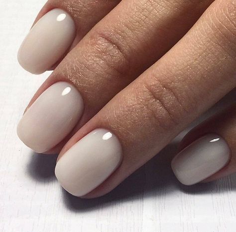 Short nails Nude Nails, Milky Nails, Nude Nail Polish, Her Nails, Nails Polish, Neutral Nails, Gay Art, Nail Polish Colors, Nail Trends