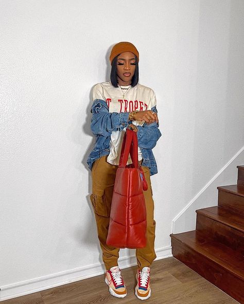 Chill Outfits, Streetwear Fashion Women, Black Women Fashion, Tomboy Fashion, Dope Outfits, Lookbook Outfits, Winter Fashion Outfits, Fall Winter Outfits, Fashion Killa