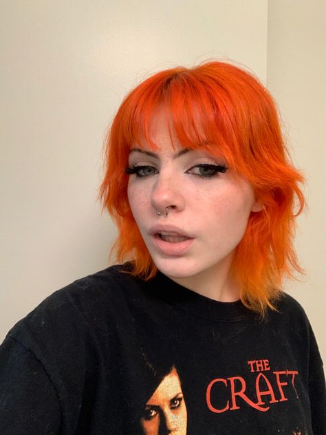 Arctic Fox Hair Dye Sunset Orange, Orange Hair Inspiration, Orange Mullet Hair, Orange Hair Mullet, Orange Hair Grunge, Sunset Orange Arctic Fox Hair, Fox Cut Hairstyle, Aesthetic Orange Hair, Fox Cut Hair