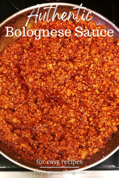 Learn how to make a real authentic Italian bolognese sauce that is rich and delicious and makes a great special meal. Bolognese Recipe Easy, Best Bolognese Recipe, Bolognaise Recipe, Authentic Bolognese Sauce, Authentic Bolognese, Italian Bolognese, Bolognese Sauce Authentic, Italian Sauce Recipes, Best Bolognese Sauce