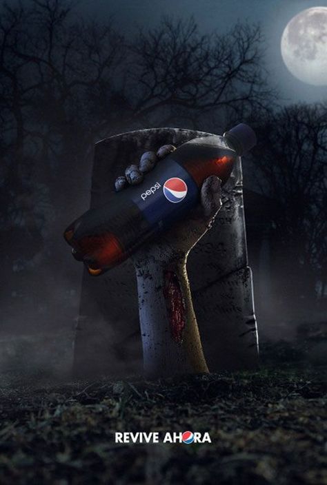 Pepsi Halloween Ad Pepsi Ad, Halloween Social, 광고 디자인, Ad Of The World, Creative Advertising Design, Publicidad Creativa, Graphic Design Ads, Food Graphic Design, Social Media Design Inspiration