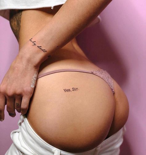 Bum Tattoo, Petit Tattoo, Thigh Tattoos Women, Cute Tattoos For Women, Arm Tattoos For Women, Back Tattoos, Little Tattoos, Dope Tattoos, Tattoo Placement