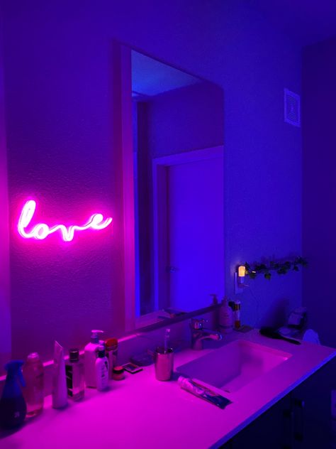 Neon Bathroom Aesthetic, Neon Bathroom, Beautiful Dorm Room, Girl Apartment Decor, Blue Bathroom Decor, Purple Bathrooms, Luxury Room Bedroom, Aesthetic Bathroom, Dream Apartment Decor