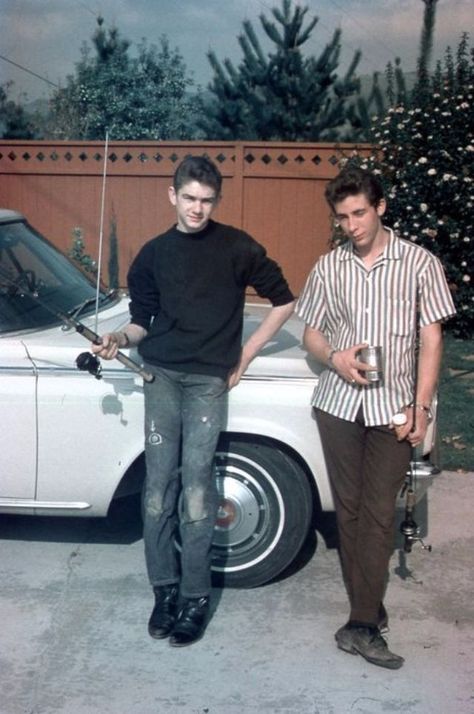 55 Cool Snaps of Teenage Boys That Defined Men's Fashion in the 1960s ~ vintage everyday 60s Male Fashion, 60s Fashion Mens, 1960s Mens Fashion, 1960s Fashion Mens, 60s Mens Fashion, 60s Boys, Cool Snaps, Car Ownership, 1950s Mens Fashion