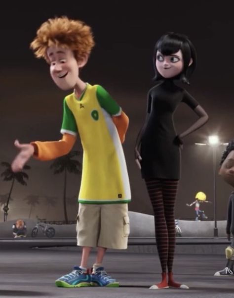 Pixar Halloween Costumes, Mavis And Johnny, Cute Couples Costumes, Classy Halloween Costumes, Matching Halloween Costumes, Trio Halloween Costumes, Duo Costumes, Pretty Halloween Costumes, Hot Halloween Outfits