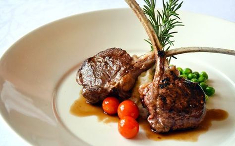 Gourmet Food Presentation, Gourmet Food Plating, Food Plating Techniques, Table Manners, Fine Dining Recipes, Lamb Chops, Lamb Recipes, Food Presentation, Food Plating