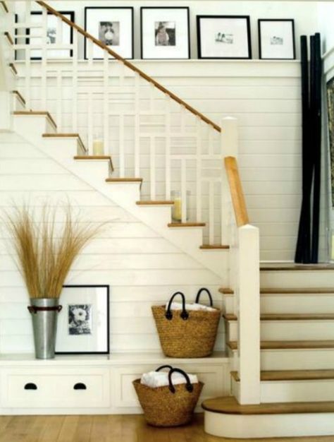 DIY:: 5 Do it yourself  Ways to Get A Gorgeous High End Custom Looking Farmhouse Styled Staircase For LITTLE TO LESS !! Modern Farmhouse Staircase, Farmhouse Staircase, Farmhouse Stairs, تحت الدرج, Staircase Decor Ideas, Staircase Decor, Plank Walls, Foyer Decorating, Built In Bench