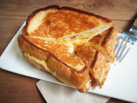 Grilling Cheese, Grilled Cheese Recipe, Best Grilled Cheese, Grilled Cheese Recipes, Grilled Sandwich, Best Sandwich, Cheese Recipe, Cheese Sandwich, Grilled Cheese Sandwich