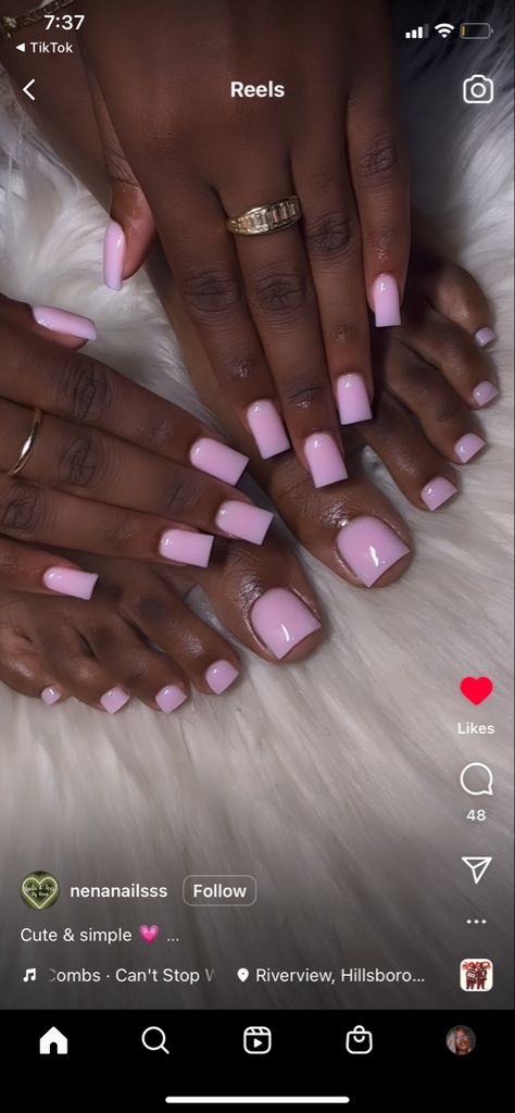 Cute Short Nails For Black Women, Simple Full Set Nails Short, Gel Nails Short Solid Color, Nails Acrylic Plain Simple, Neon Nails For Vacation, Solid Color Nails Black Women, Plain Polygel Nails, Solid Color Short Square Nails, Bubblegum Pink Square Nails