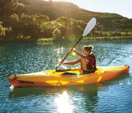 Took my maiden voyage on my very own spank'n new Kayak today.  Thank you to my husband, Larry....Grant, Troy, Linda, and those folks who encouraged me to explore the sport of Kayaking.  This is not me or my kayak. Camping Ideas For Couples, Core Exercise, Learn To Surf, Canoe And Kayak, Appalachian Trail, Canoeing, Kayak Fishing, Watercraft, Kayaks