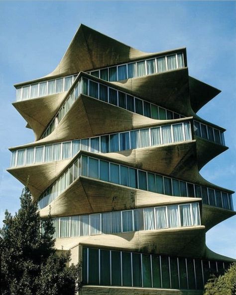 The Pagoda, Madrid, Miguel Fisac Brutalism Architecture, Famous Architecture, Modern Architecture Building, Geometric Architecture, Spanish Architecture, Interesting Buildings, Modern Architecture House, Architecture Exterior, Brutalism