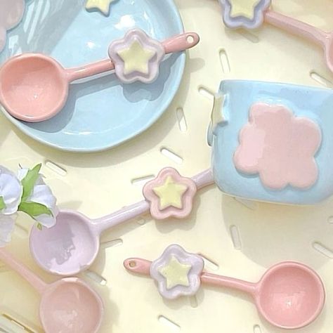 Pastel Academia Aesthetic, Pastel Academia, Plain Wallpaper Iphone, Trans Flag, Light Blue Aesthetic, Plain Wallpaper, Pastel Flowers, Pastel Wallpaper, Cute Anime Pics