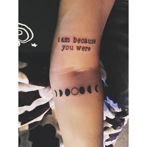 Mom Dedicated Tattoos, Tattoo Ideas Dedicated To Mom, Tattoos To Get For Your Mom, Tattoo Dedicated To Mom, Tattoos Dedicated To Mom, Mom Images, Back Quotes, Mom Memorial, Tiny Tats