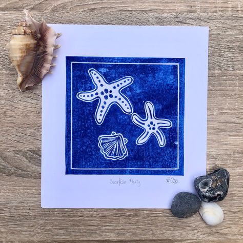 Starfish Linocut, Lino Design, Lino Block, Lino Printing, Outline Designs, Linocut Art, Scallop Shell, Sea Creature, Block Printing