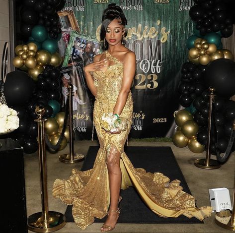 Rose Gold Prom Dress Black Women, Black And Gold Prom Dresses Black Women, Black And Gold Prom, Gold Prom Dress With Date, Gold Prom Dresses Black Women, Gold Prom Dress, Black Prom Dress With Gold Lace, Gold Prom Dresses Black Women With Date, Gold Prom Dresses Long