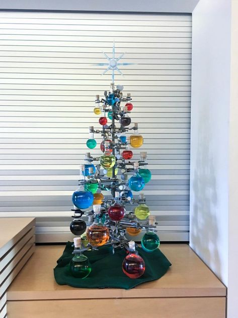 inspired chemistree competition winners ... Chemistry Christmas Tree, Chemistree Tree, Chemistry Christmas Decorations, Laboratory Christmas Decorations, Chemistry Decorations Ideas, Chemistry Decorations, Chemistry Decor, Christmas Chemistry, Chemistry Christmas