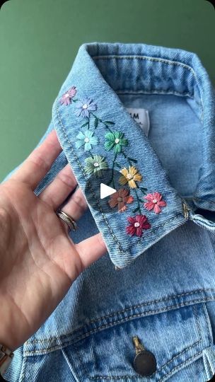 Embroidery Design On Denim Jacket, Embroidery For Denim Jackets, Hand Embroidery Jacket, Denim With Embroidery, Diy Embroidery On Jeans, Jean Jacket Back Design, Embroidered Denim Jacket Diy, Embroidery On Jacket, Embellished Denim Jacket Diy