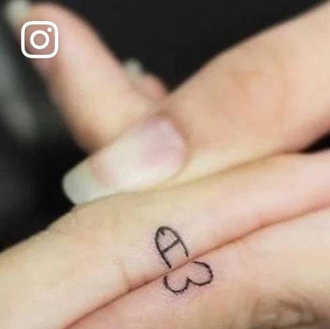 12K likes, 1,229 comments - small.tattoos le July 4, 2022: "Friendship goals tattoo idea 😂". Friendship Tattoo Ideas, Small Friendship Tattoos, Friendship Tattoo, Friendship Tattoos, Christmas Drawing, Friendship Goals, July 4, Tattoo Idea, Small Tattoos