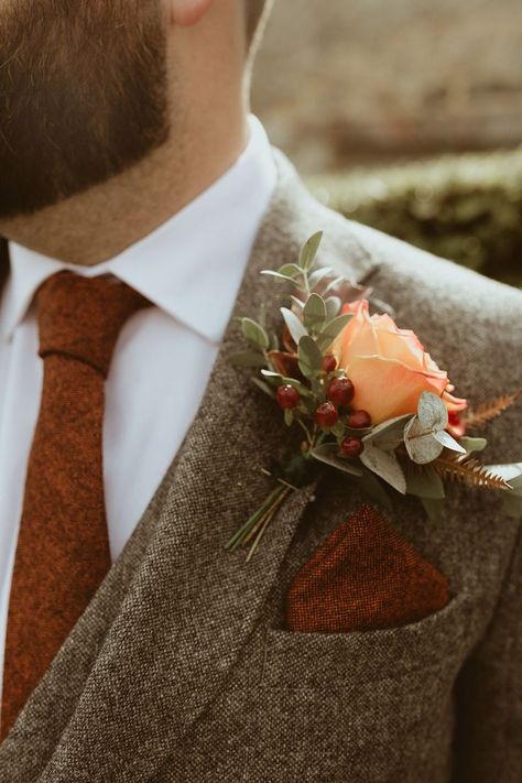 Brown three piece wedding suit with a burnt orange rust coloured tie and matching pocket square with an orange rose and berries as the buttonhole Brown Suit Wedding, Groom Buttonhole, Rustic Groom, Rusting Wedding, Burnt Orange Weddings, Mens Wedding Attire, Groom Wedding Attire, Brown Suit, Wedding Suits Groom