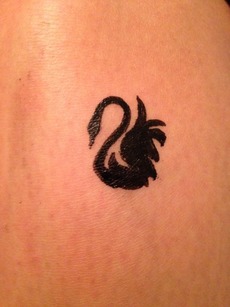 Swan tattoo Black Swan Tattoo Movie, Black Swan Movie Tattoo, Swan Tattoo Design For Women, Black Swan Tattoo, Black Swan Movie, Swan Tattoo, Baby Swan, Movie Tattoo, Cute Little Tattoos