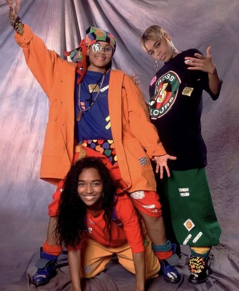 Tlc No Scrubs Outfit, Tlc Outfits 90s, 90s Tlc, Tlc Band, Tlc Outfits, Pretty Wallpaper Ipad, 90s Teen, Scrubs Outfit, Outfits 90s