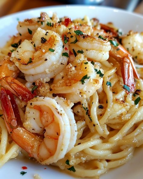 🦐 Famous Red Lobster Shrimp Scampi 🍋 Ingredients - 1 lb large shrimp, peeled and deveined - 4 tablespoons unsalted butter - 3 tablespoons olive oil - 4 cloves garlic, minced - 1/4 teaspoon crushed red pepper flakes (optional) - 1/4 cup dry white wine or chicken broth - Juice of 1 lemon - 1/2 teaspoon Italian seasoning - Salt and pepper, to taste - 1/4 cup grated Parmesan cheese - Fresh parsley, chopped (for garnish) - Lemon wedges, for serving Instructions 1. Heat a large skil... Red Lobster Shrimp Scampi, Red Lobster Shrimp, Best Fish Recipes, Lobster Recipes Tail, Seafood Entrees, Seasoning Salt, Shellfish Recipes, Large Shrimp, Cooking Seafood