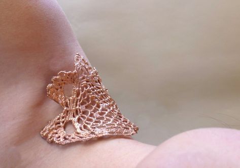 Electroforming Jewelry, Metal Jewelry Handmade, Copper Electroformed Jewelry, Lost Wax Jewelry, Copper Electroforming, Wire Crochet, Electroformed Jewelry, Jewelry Techniques, Gold Leaves