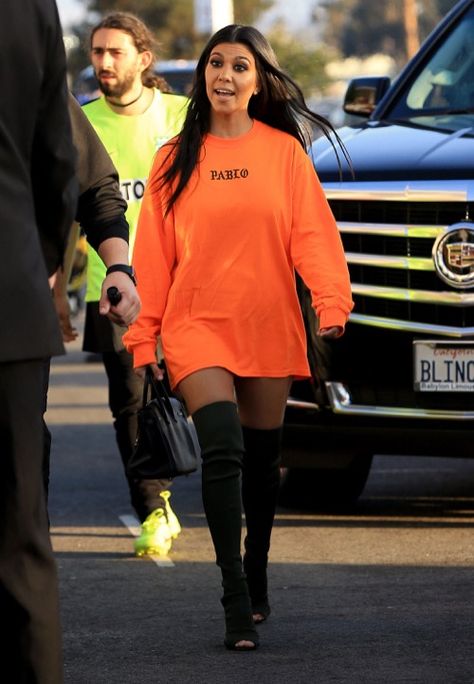 Kylie Jenner Tyga, Kardashian Kylie Jenner, Estilo Kardashian, Kourtney Kardashian Style, Robert Kardashian, Kardashian Outfit, Kendall Jenner Outfits, Jenner Outfits, Kardashian Style