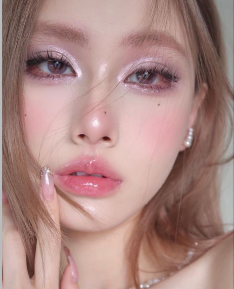 Chinese Makeup, Rose Makeup, Doll Eye Makeup, Purple Makeup, Ethereal Makeup, Asian Eyes, Asian Eye Makeup, Elegant Makeup, Soft Makeup