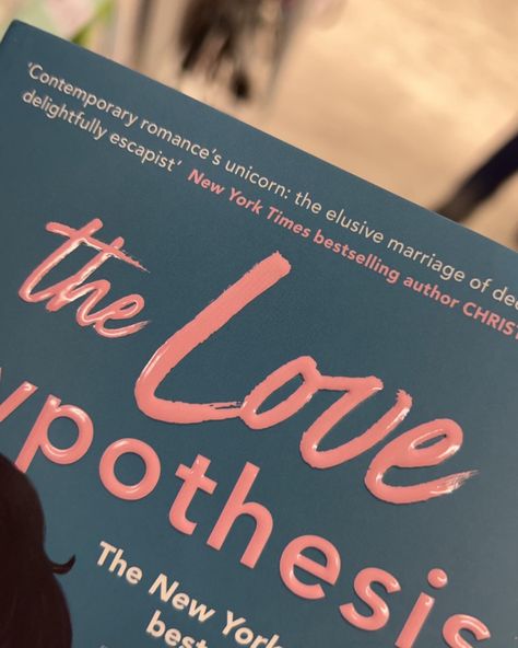 Love Hypothesis Book, The Love Hypothesis, Love Hypothesis, Ali Hazelwood, Book Instagram, Love Books, Book Recs, Contemporary Romances, Love Book