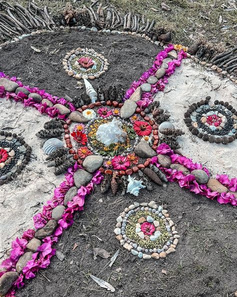 When your festival revolves around the Earth Altars 🙌🏽 This work has provided me with so many opportunities all over Australia and my heart swells with gratitude after every creation. @emilyjaynemarshall and I created 2 Earth Altars at @rabbitseatlettuce this year 🐰🥬 One as a compass and meeting point in the middle of the festival and a very special memorial Altar under a tree near the lake to honour a couple that transitioned into another realm a few years ago. We merged the altar with the... Earth Ritual, Memorial Altar, Earth Altar, Under A Tree, A Compass, The Festival, A Tree, The Earth, Compass