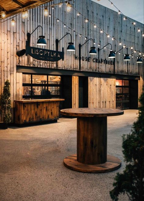 Bbq Restaurant Design, Warehouse Cafe, Brewery Interior, Barn Cafe, Outdoor Restaurant Patio, Restaurant Exterior Design, Brewery Design, Restaurant Exterior, Warehouse Design