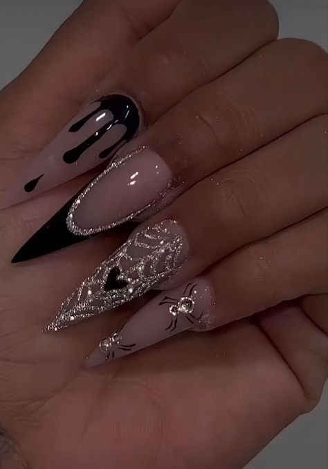 Holloween Nails, Halloween Acrylic Nails, Nagel Tips, Goth Nails, Her Nails, Unique Acrylic Nails, Acrylic Nails Coffin Short, Halloween Nail Designs, Coffin Nails Designs