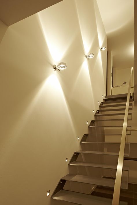 Stairs Lighting Ideas, Stairway Lighting Ideas, Residential Lighting Design, Modern Hallway Design, Staircase Wall Lighting, Staircase Lighting Ideas, Stairs Lighting, Cornice Design, Stairway Lighting