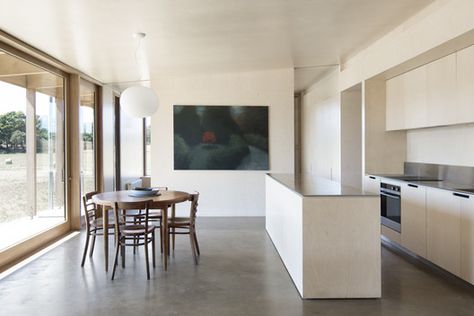 Springhill House / Lovell Burton Architects | ArchDaily Clad Home, Wooden Columns, Corrugated Metal Roof, Rural Retreats, Timber Structure, Australian Architecture, Steel Panels, Hill House, Concrete Slab