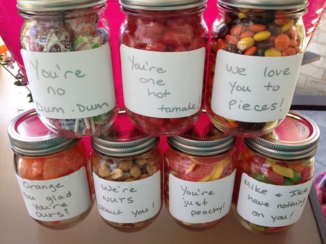 Perfect gift for Dad-- Candy in mason jars with cute sayings Gift In A Jar, Diy Gifts For Girlfriend, Candy Quotes, Cute Sayings, Handmade Gifts For Friends, Boyfriend Crafts, Budget Ideas, Bf Gifts, Boyfriend Diy