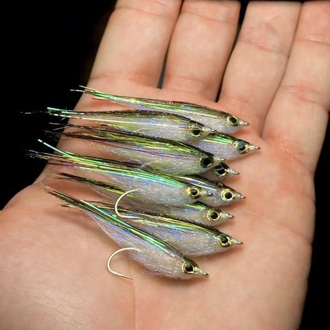 Muddler Minnow, Fly Fishing Nymphs, Tiger Fish, Bass Flies, Homemade Fishing Lures, Trout Flies, Fishing Stuff, Saltwater Flies, Fly Fishing Gear