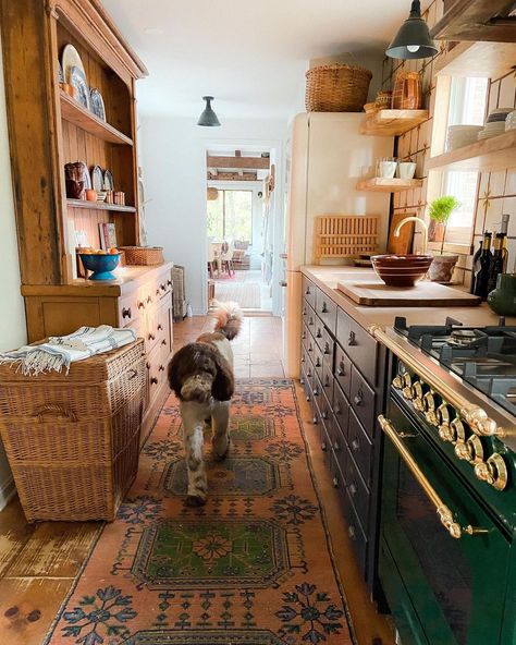 Hayes Cottage, Cottage Journal, Cozy Kitchen, Cottage Kitchen, The Cottage, Eclectic Home, Beautiful Kitchens, Kitchen Style, Country Kitchen