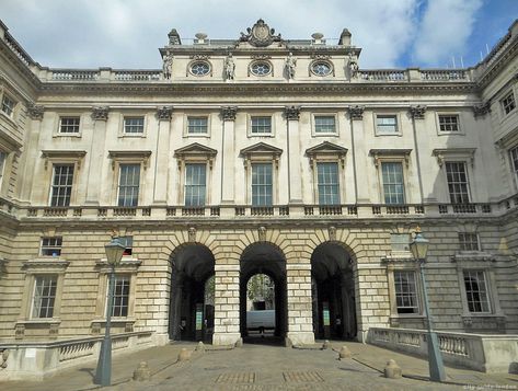 Courtauld Gallery, Grand House, The Tate Modern, Beautiful Europe, London Art Gallery, National Gallery London, English Architecture, Somerset House, Neoclassical Architecture