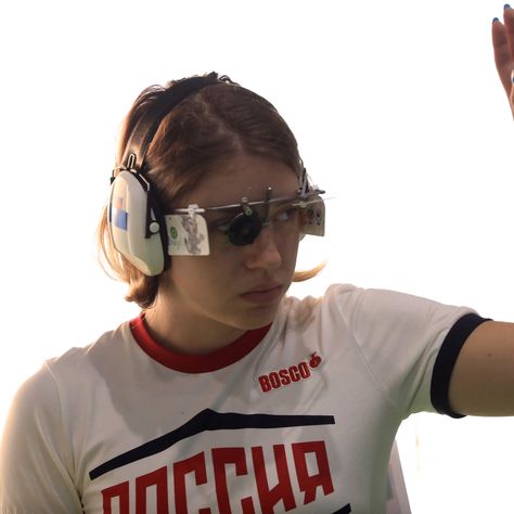 What the Hell Is This Russian Olympic Pistol Shooter Wearing? Olympic Shooting, Sharp Shooter, Rio Olympics 2016, Shooting Sports, Rio Olympics, What The Hell, Sports Day, Quentin Tarantino, Gamer Girl