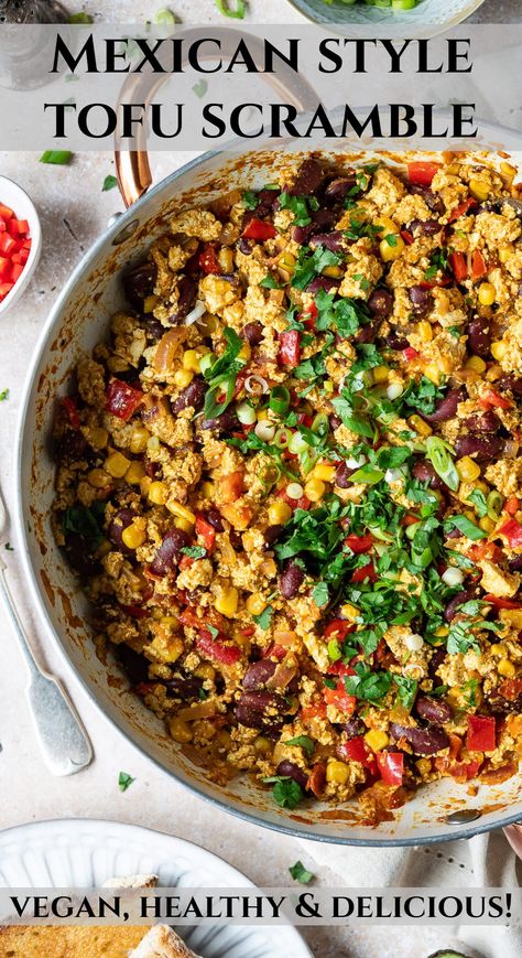 Close up of Mexican style tofu scramble in a white pan. Recipes Chili, Tofu Scramble Vegan, Tofu Recipes Vegan, Vegetarian Breakfast Recipes, Tofu Scramble, Vegan Lunches, Tasty Vegetarian Recipes, Food Breakfast, On Toast