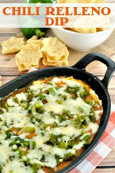 Chili Relleno Dip, Cheese Dip Mexican, Chili Relleno, Dip Easy, Party Dip Recipes, Easy Dip, Party Dip, Mexican Dish, Chile Relleno