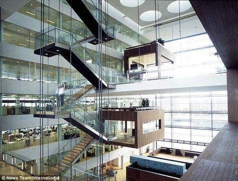 Schmidt Hammer Lassen Architects, Nykredit Headquarters, Suspended Rooms, Copenhagen, Denmark, 2012 Bank Interior, Bank Office, Atrium Design, Stairs Architecture, Luxury Office, Glass Walls, Interior Stairs, Design Photo, Meeting Room